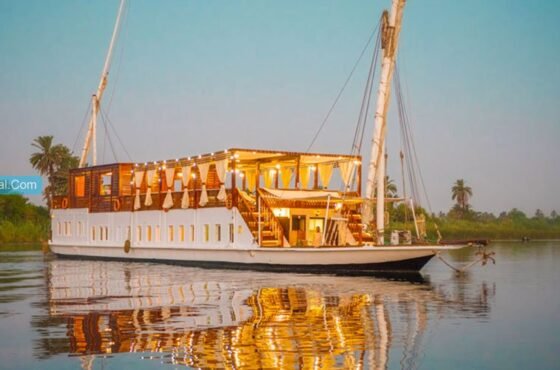 4 Days Dahabiya Nile River Cruise Aswan to Luxor